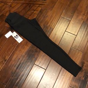 Brand new ALO high -waist Airlift leggings